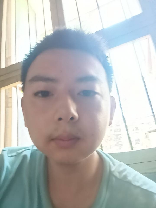 小黄的第二张照片--陕西男同性恋服务网