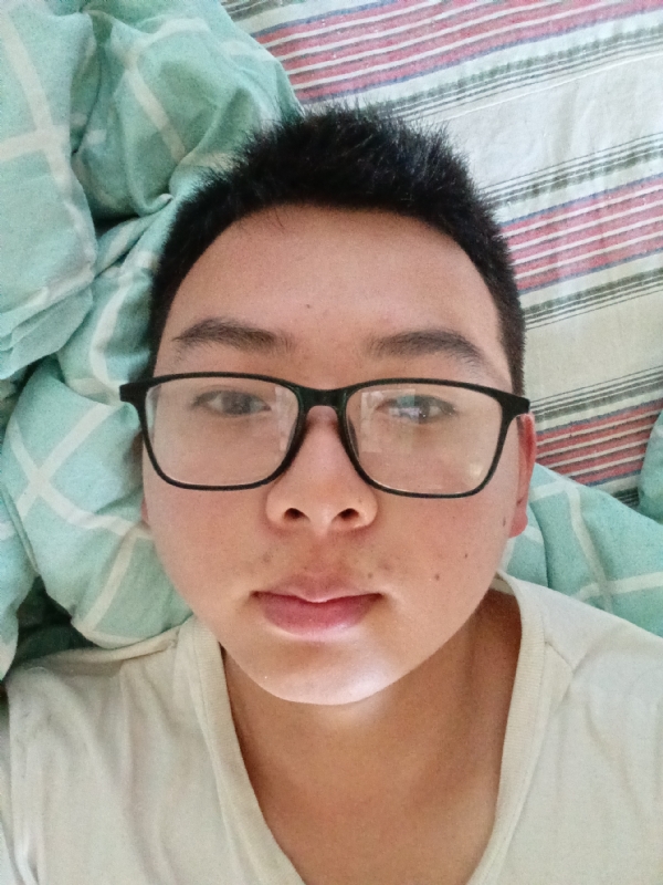 小黄的第四张照片--陕西男同性恋服务网